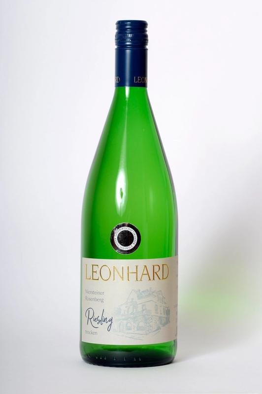 Weingut Leonhard: Riesling — Weißwein aus Deutschland