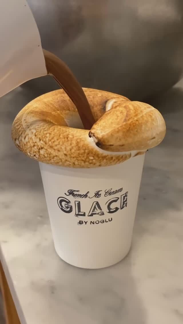 Glace NYC: Trying NYC's MOST VIRAL Hot Chocolate