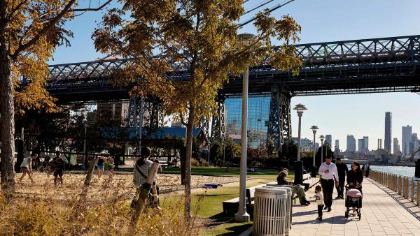 13 Best Happy Hours in Williamsburg, Brooklyn