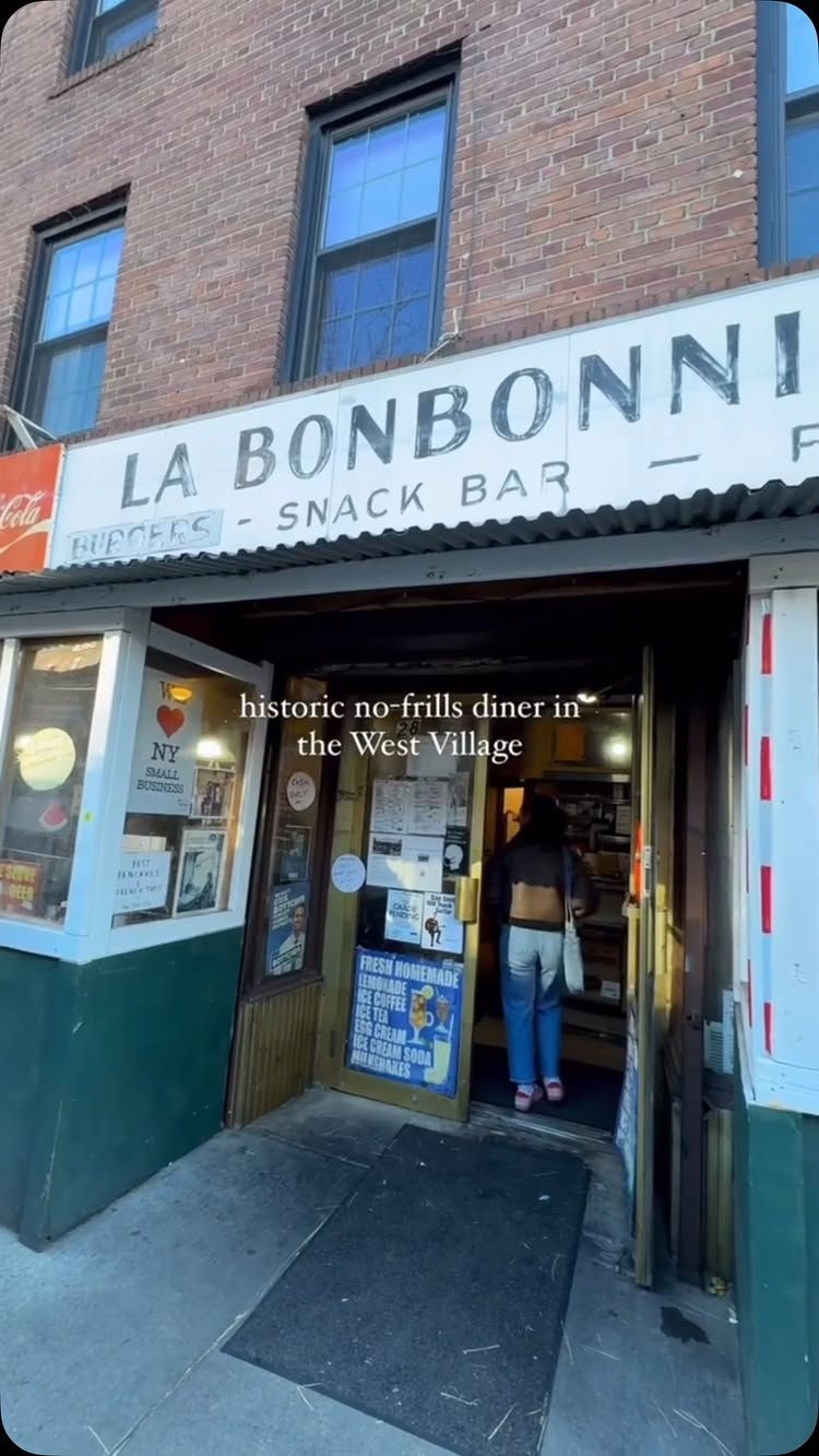 La Bonbonniere: Historic West Village Diner