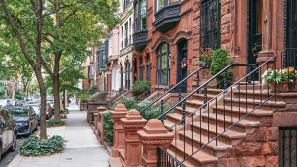 13 Best Happy Hours in Upper East Side, Manhattan