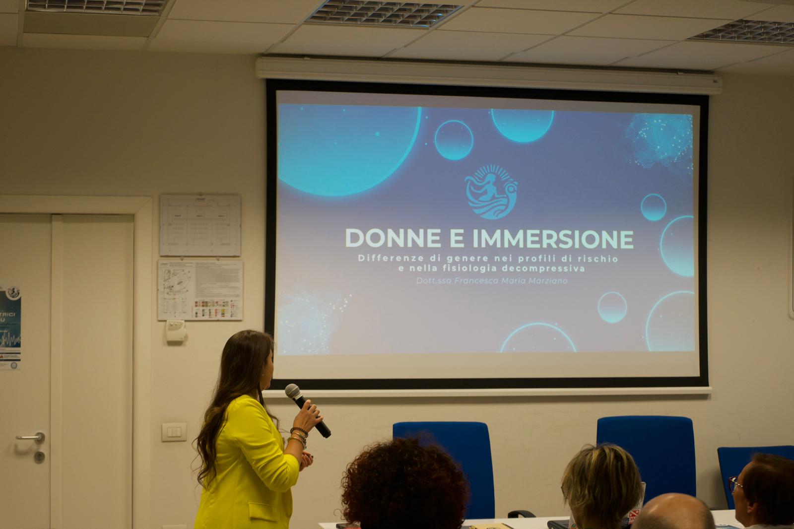 Esploratrici del Blu: Il successo del primo convegno "Nereia" – sfondo