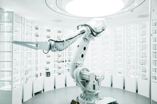 Controller of industrial robot