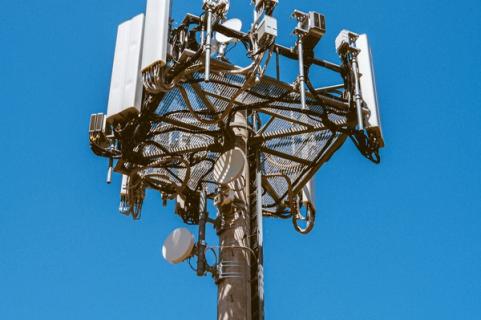 Steel lattice communications tower
