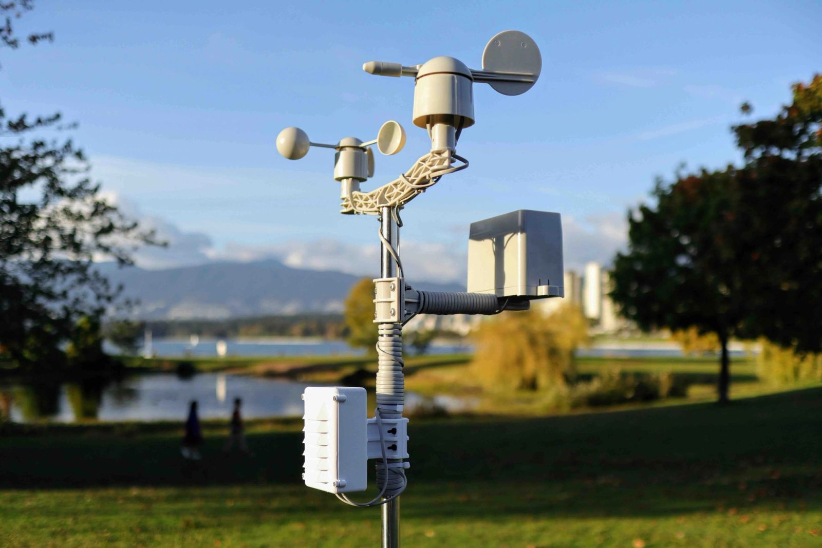 Image of a weather station
