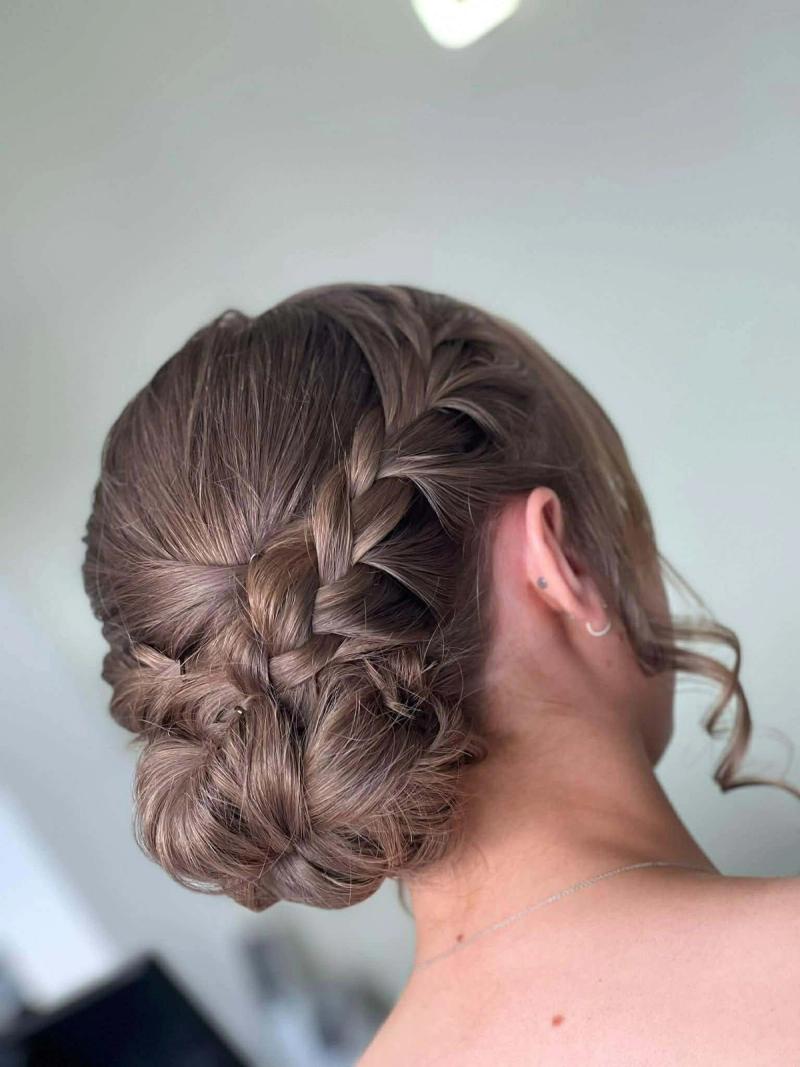 Salon hairstyle