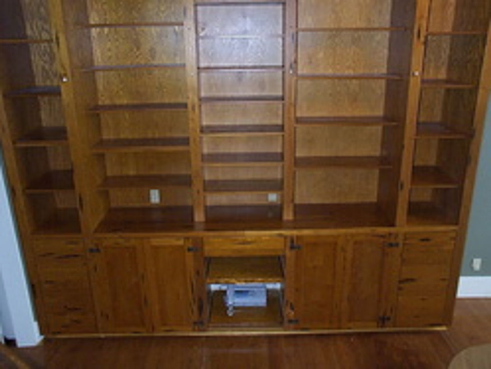 Custom Cabinets and Built-Ins