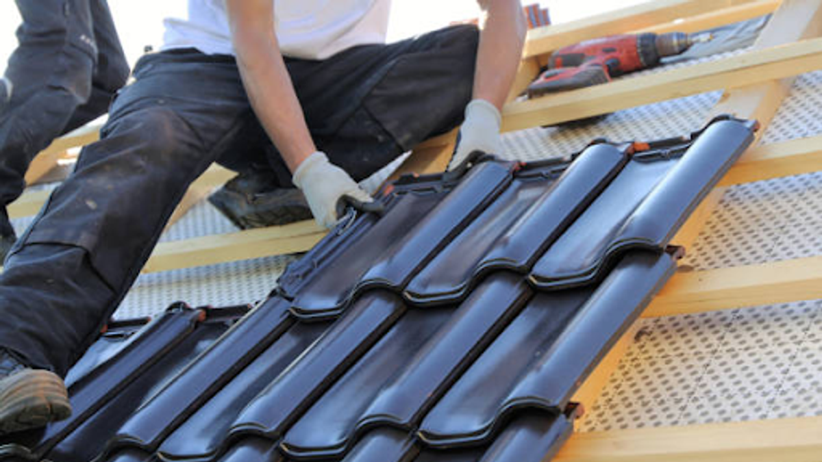 How Roofers in Texas Deliver Reliable Protection Against Extreme Weather