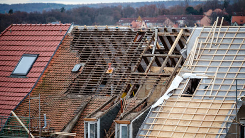 How the Woodlands Roof Replacement Helps Restore Roof Protection