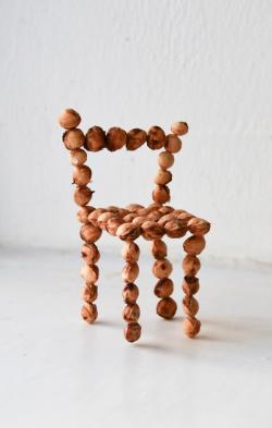 Missing alternative text