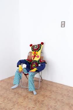 Missing alternative text