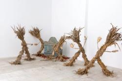 Missing alternative text