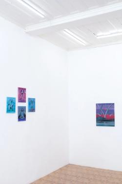 Missing alternative text