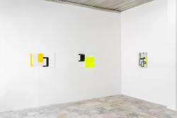 Missing alternative text