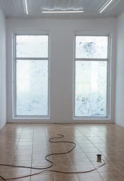 Missing alternative text