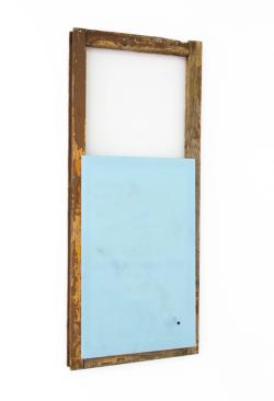 Missing alternative text