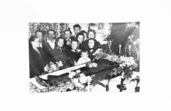 Missing alternative text