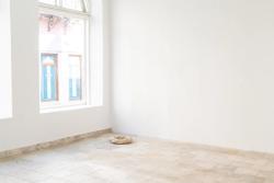 Missing alternative text