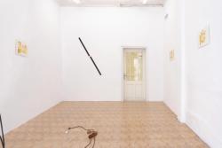 Missing alternative text