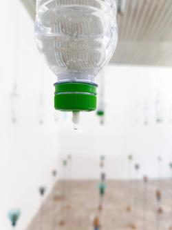 Missing alternative text