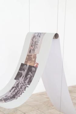 Missing alternative text