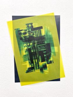 Missing alternative text