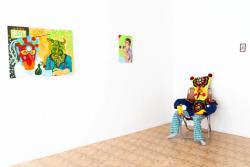 Missing alternative text