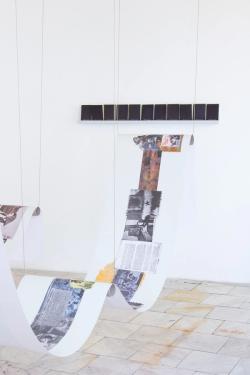 Missing alternative text