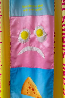 Missing alternative text