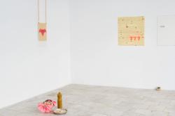 Missing alternative text