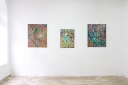 Missing alternative text