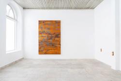 Missing alternative text