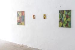 Missing alternative text