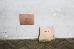 Missing alternative text