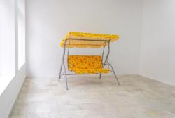 Missing alternative text