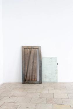 Missing alternative text