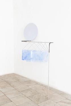 Missing alternative text