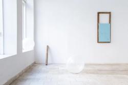 Missing alternative text