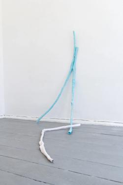 Missing alternative text