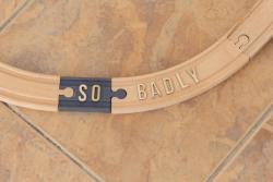 Missing alternative text