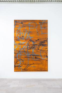 Missing alternative text