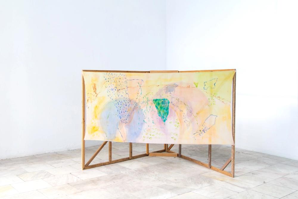 Missing alternative text