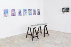 Missing alternative text