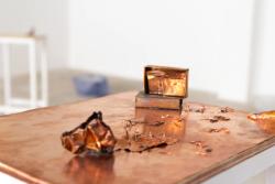 Missing alternative text