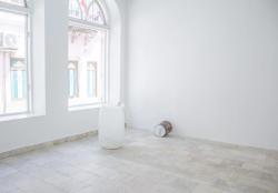 Missing alternative text