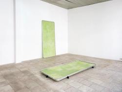 Missing alternative text