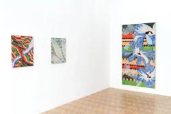 Missing alternative text