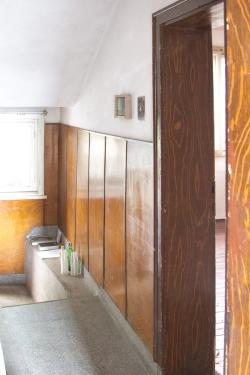 Missing alternative text