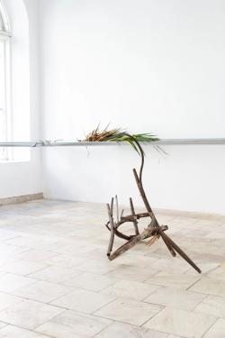 Missing alternative text