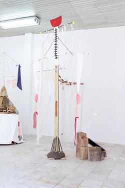 Missing alternative text